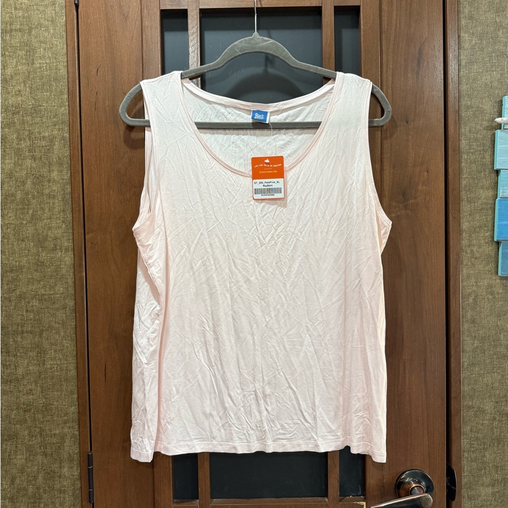 Ripskirt Hawaii Pale Pink Simple Tank XL NWT